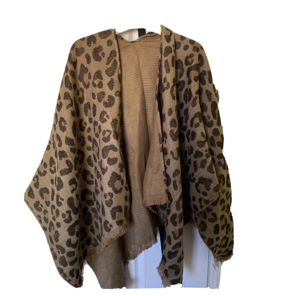 Banana Republic print warm poncho/sweater